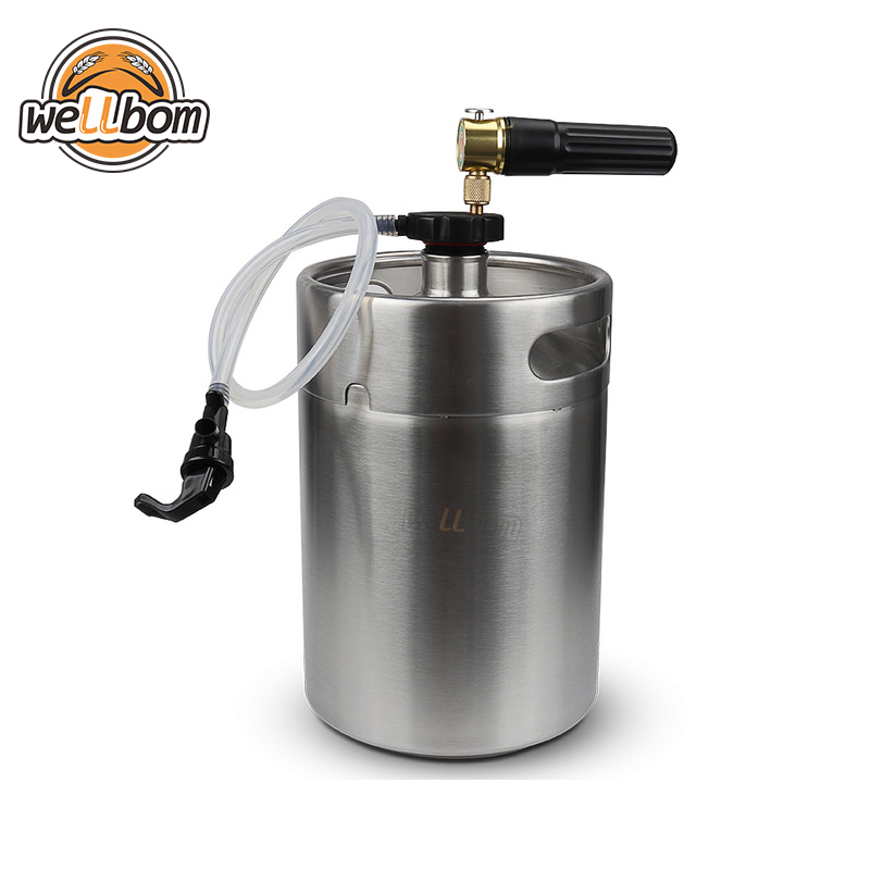 Stainless Steel 5L Mini Beer Keg Growler with Pocket CO2 Keg Charger and mini keg coupler Home Brewing